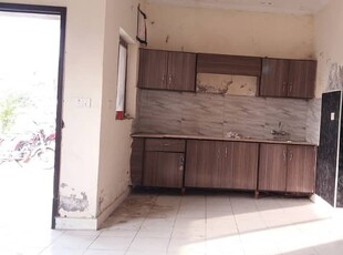 5 Marla Most Beautiful Prime location Flat for Sale in Block P.