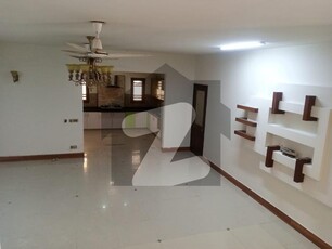 BUNGALOW IS AVAILABLE FOR RENT DHA Phase 7