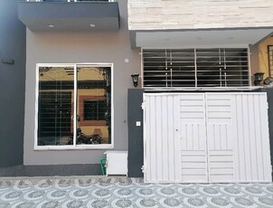Johar Town Phase 2 - Block Q House Sized 3 Marla Is Available