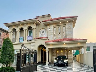 TWO KANAL BEAUTIFUL HOUSE FOR SALE IN DHA PHASE 2 AT LAHORE