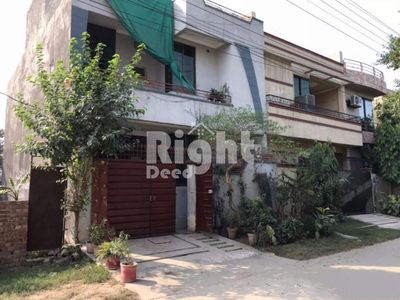 5 Marla House Facing Park For Sale Fully Furnished