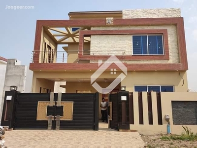 10 Marla Double Storey House For Sale In Royal Orchard Multan