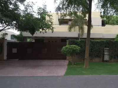 1 Kanal House Is Available For Sale In D H A Phase 5 Block H Lahore