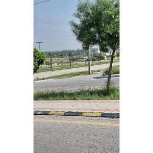 1 Kanal Plot For Sale Ideal Location