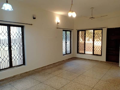 3-Bed with Extra Land 10 Marla House for Sale in Askari-9 Lahore Cantt