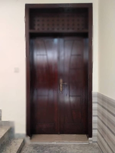6 MARLA DOUBLE STOREY HOUSE FOR SALE IN JOHAR TOWN PHASE I BLOCK-D. ALL FACILITIES AVAILABLE. ORIGINAL PICS. NICE LOCATION.