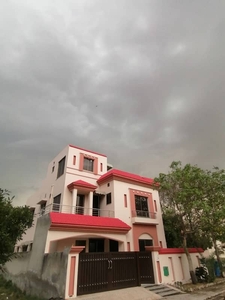 Ten Marla Double Storey Used House on Bahria Town Lahore