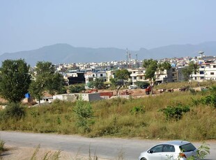 7 Marla Residential Corner Plot Available For Sale At CDA Sector G-13/3. One Of The Most Attractive Location Of Islamabad , Demand 4.2 Crore