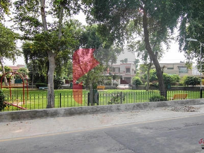 1 kanal plot for sale in Block D, Phase 1, DHA, Lahore