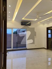 1 KANAL OLD MODERN CORNER HOUSE FOR SALE IN DHA PHASE 8 EDEN CITY HOT LOCATION DHA Phase 8 Ex Air Avenue
