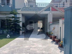 10 Marla Beautiful House for Rent In Lake City Sector M-7:A Lake City Sector M-7A