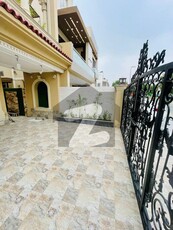 10 marla brand new modern house for sale in Talha block Bahria Town