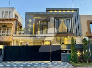 10 Marla Brand New Ultra Modern Designer ,Next Generation Lavish House For Sale In hussian block ,LDA Approved Area Demand 4.30 Bahria Town Lahore Bahria Town Nargis Block