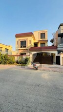 10 Marla Used House For Sale In Jasmine Block Bahria Town Lahore Bahria Town Jasmine Block