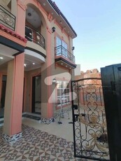 A Palatial Residence For sale In Central Park - Block G Lahore Central Park Block G