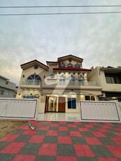 Brand New Luxury House 40*80 (14.4 marla) For Sale in G-13 Islamabad G-13