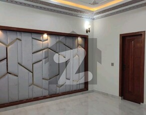 Centrally Located House In Wapda Town Phase 1 - Block J3 Is Available For sale Wapda Town Phase 1 Block J3