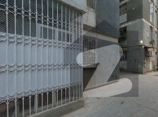 Corner Flat In Gulshan-E-Iqbal Block 1 For Sale Gulshan-e-Iqbal Block 1