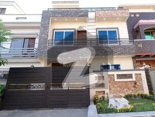 G14. 4 MARLA 25X40 BRAND LUXURY SOLID HOUSE FOR SALE PRIME LOCATION G13 ISB G-14