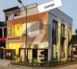 5.5 Marla Corner House For Sale Zaitoon New Lahore City