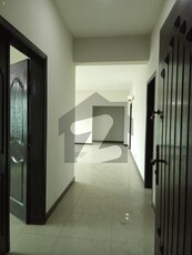 10 MARLA BEAUTIFUL APARTMENT AVAILABLE FOR RENT Askari 11 Sector B Apartments