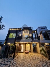 10 MARLA BRAND NEW MODERN DESIGNER HOUSE FOR SALE JOHAR BLOCK , SECTOR E , BAHRIA TOWN LAHORE Bahria Town Johar Block