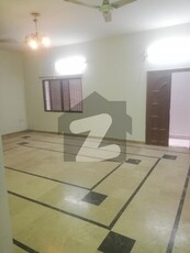 Ground Floor 240Yards 3Bed Drawing Lounge Portion Available for rent Gulshan-e-Iqbal Block 13/D-3