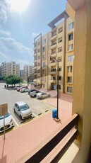 sale The Ideally Located Flat For An Incredible Price Of Pkr Rs. 7000000 Bahria Apartments