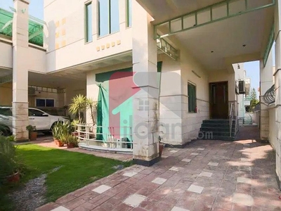 1 Kanal House for Rent (First Floor) in G-11/4, Islamabad