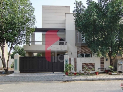 10 marla house for sale in Awais Qarni Block, Sector B, Bahria Town, Lahore