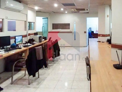 1647 Sq.ft Office for Sale on Main Boulevard, Gulberg-1, Lahore