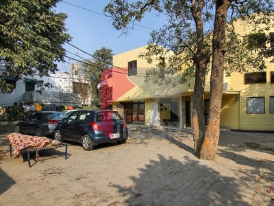 2 Kanal House for Sale in Block B2, Gulberg-3, Lahore
