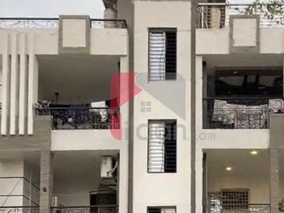 300 Sq.yd House for Sale (First Floor) in Block 2, PECHS, Karachi