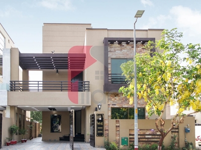 8 marla house for sale in Sector B, Bahria Town, Lahore