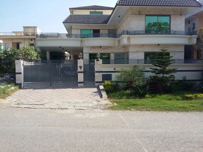 House in ISLAMABAD G-10 Sector Available for Sale