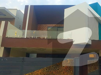 1 Kanal Newly Built Beautiful House Available For Sale In Wapda Town Phase 1 Multan. Wapda Town Phase 1