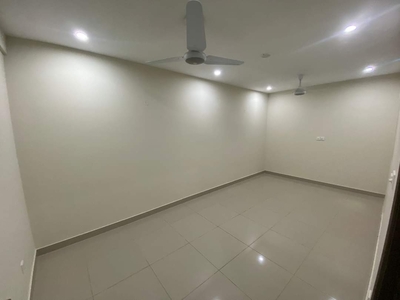 1750 Ft² Flat for Sale In Clifton Block 2, Karachi