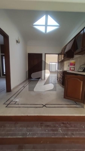 500 Yards House On Rent 5 Bedrooms Reasonable Rent DHA Phase 6
