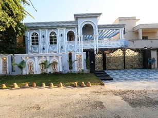24 Marla Double Unit House For Sale In A1 Block Of Valencia Lahore