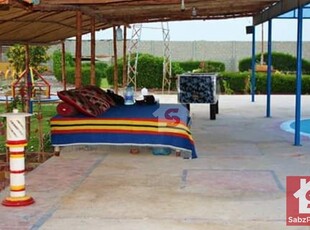 4 Bedroom Farm House For Sale in Karachi