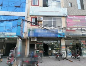 5.5 Marla Triple Storey House Commercial Building Available For sale Near Military Account Eden Chowk College Road Lahore