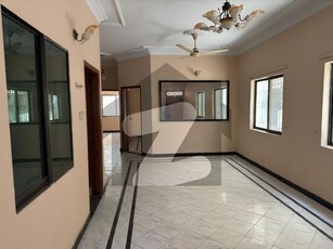 Clifton - Block 5 Flat Sized 1800 Square Feet For Rent Clifton Block 5