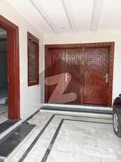 Bahria Enclave Sector C1 size 10Marla Ground portion available for rent Bahria Enclave Sector C1