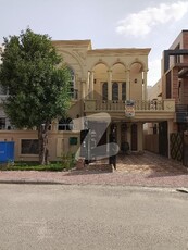 BAHRIA orchard 10 MARLA house for sale in central block phase 1 At prime location Bahria Orchard Phase 1 Central