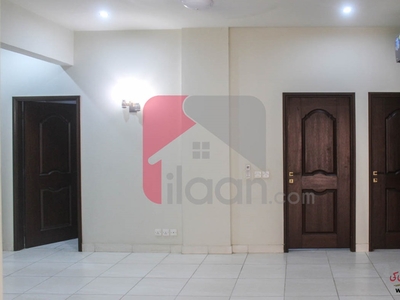 2000 ( sq.ft ) apartment for sale ( second floor ) in Nishat Commercial Area, Phase 6, DHA, Karachi