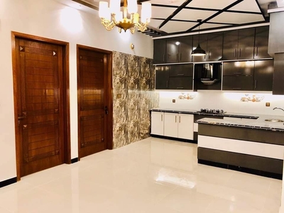 1800 Ft² Flat for Rent In Clifton Block 2, Karachi