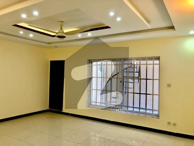 1 Kanal House Available For Rent In Bahria Town Phase 7 Bahria Town Phase 7