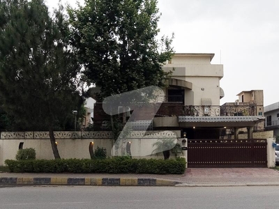 Corner Boulevard House Available For Sale In Bahria Town Rawalpindi Bahria Town Phase 4