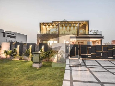 1 Kanal Modern House In Phase 7 DHA Lahore Near To Park DHA Phase 7