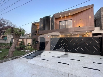 1 Kanal Super Luxury Modern Design House For Sale In Valencia Town Valencia Housing Society